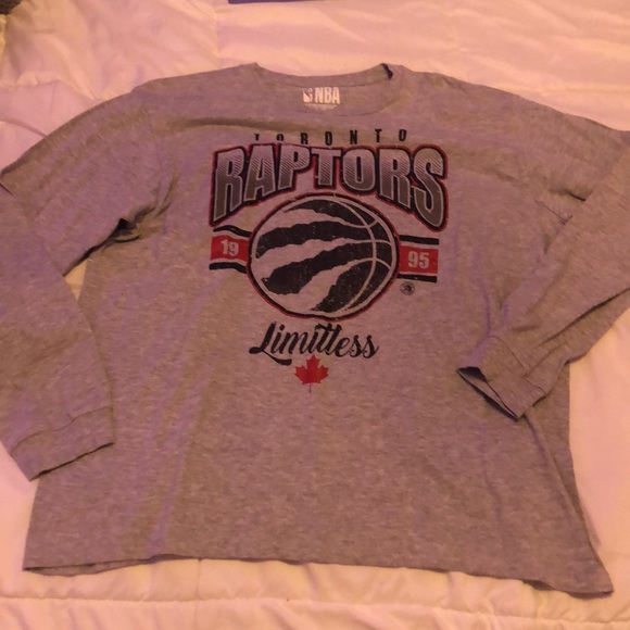 Toronto Raptors Long Sleeve - Picture 2 of 2